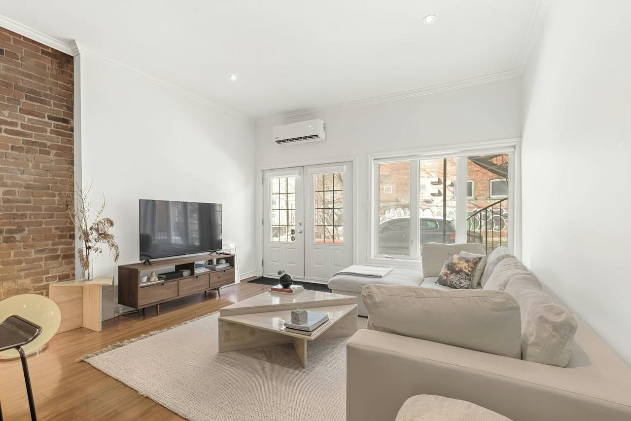 4767 Rue Notre-Dame Ouest - Photo 2 of 16