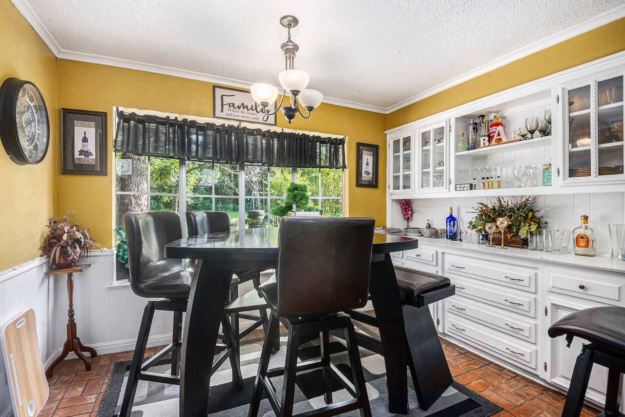 1200 East Franklin Street #NA - Photo 7 of 29