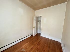 392 Rose Ave #5 - Photo 1 of 1
