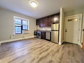 429 W Belden Ave #B303 - Photo 1 of 1