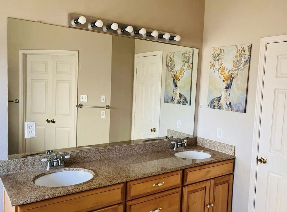 1307 Deerbrook Dr #1307 - Photo 2 of 18