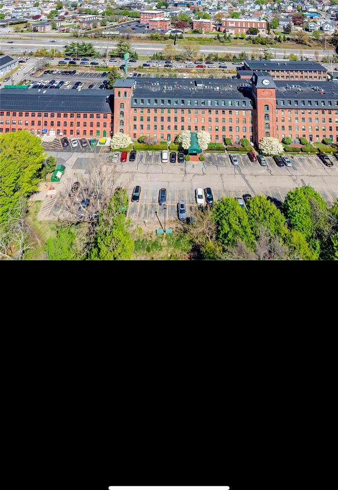 300 Front Street #409