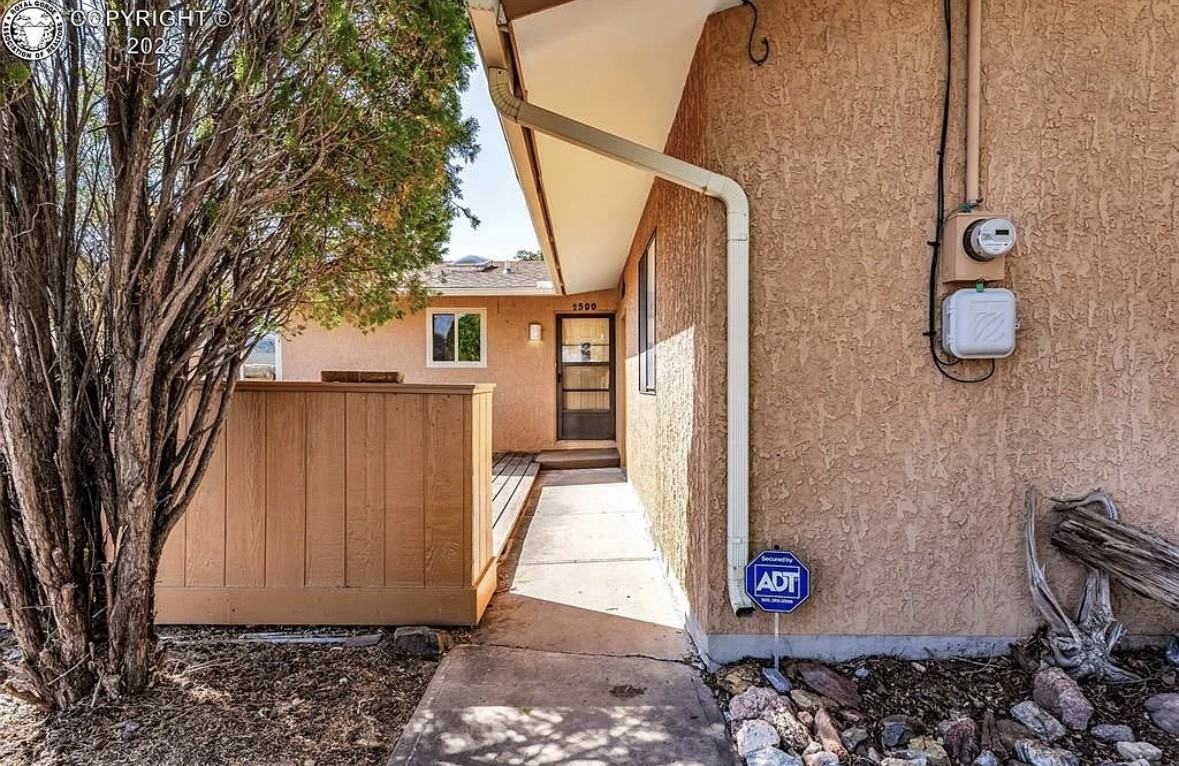 2500 Pear St #NA - Photo 2 of 17