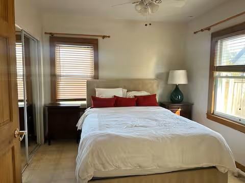 160 E Walnut St #NA - Photo 7 of 14