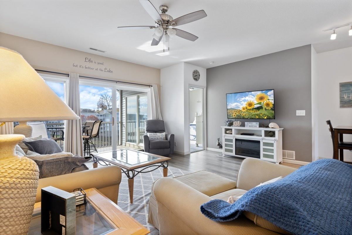 418 Regatta Bay Drive #4C - Photo 6 of 8