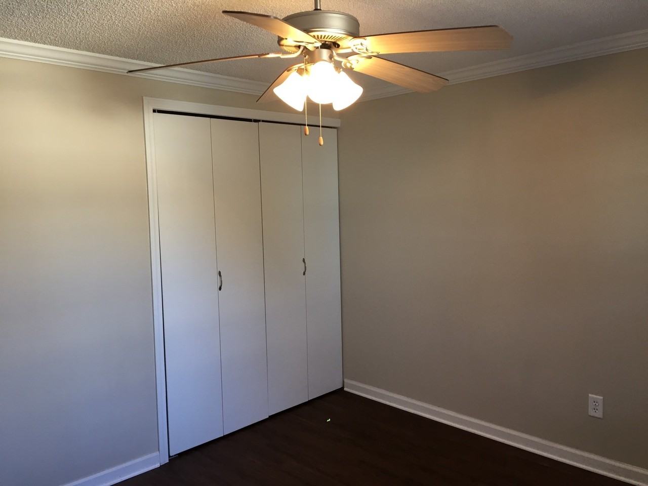 1375 College Station Rd - Photo 6 of 14