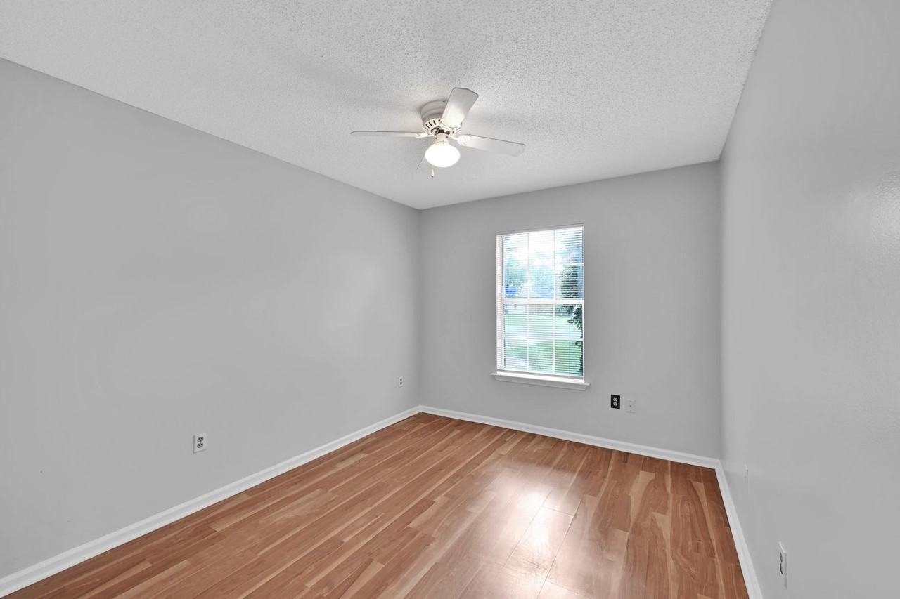 9687 Hersham Ct - Photo 7 of 29