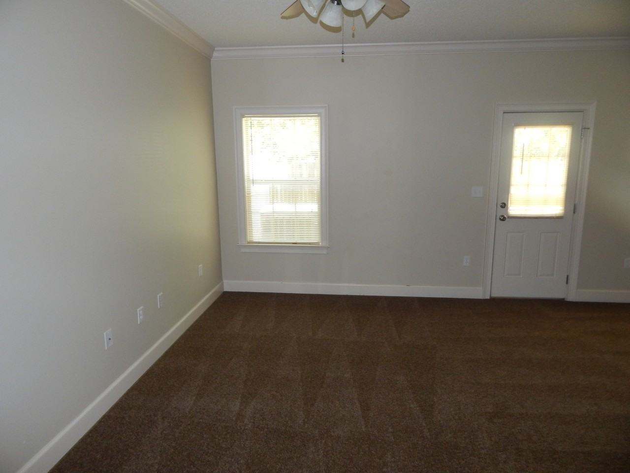 3412 N Barack Obama Blvd Apt L - Photo 4 of 23