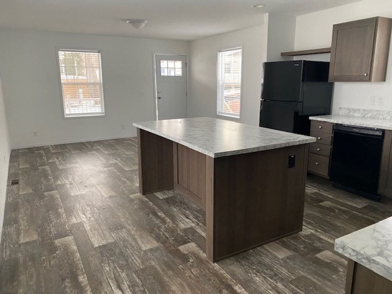 3011 North Garfield Road - Photo 3 of 10