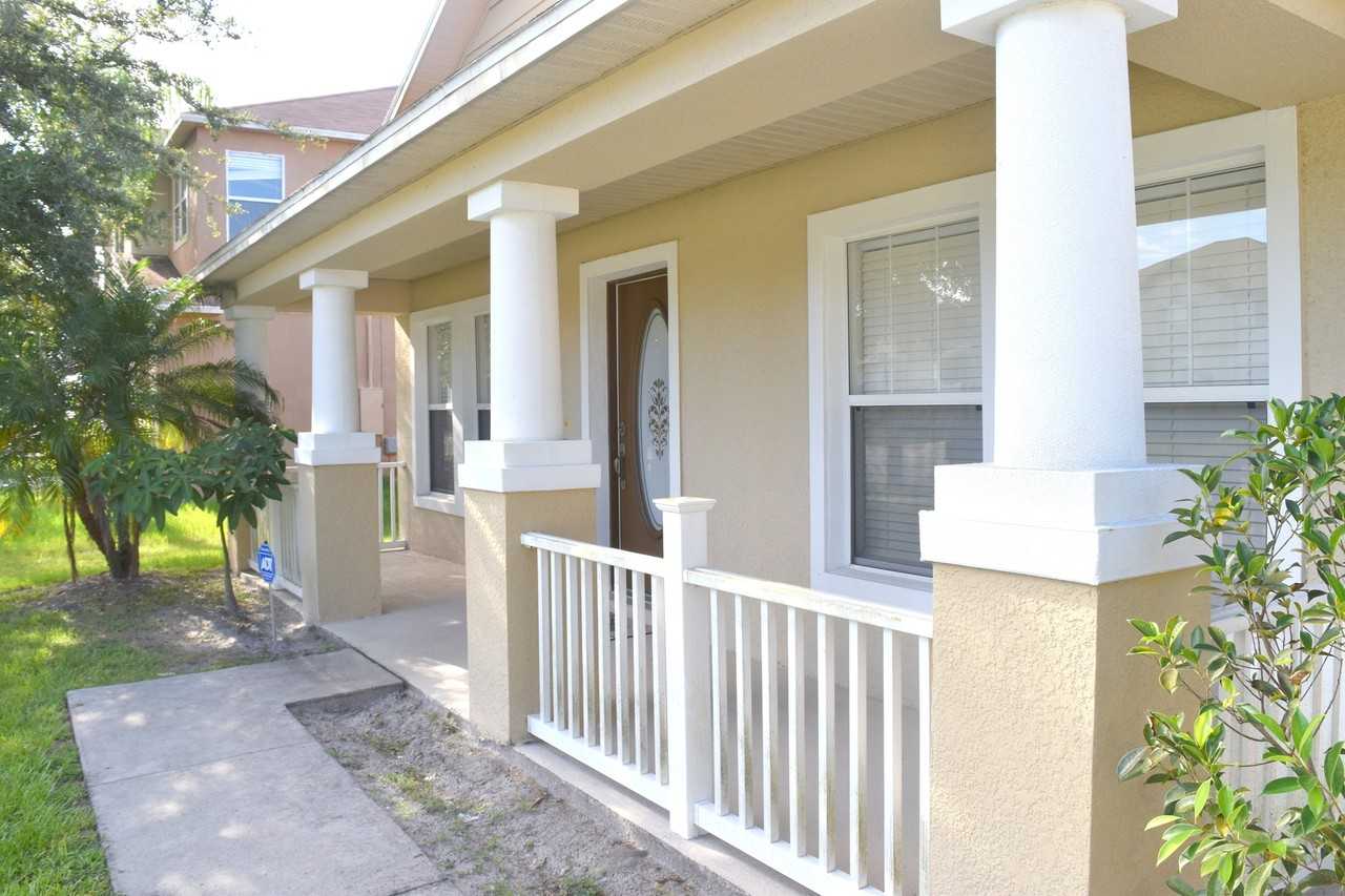 4506 Ross Lanier Ln - Photo 2 of 29