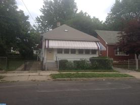 314 Schiller Ave - Photo 1 of 1