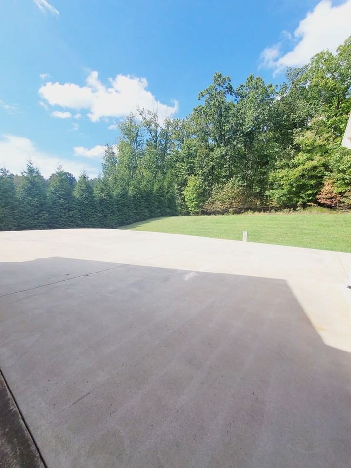 275 Rustic Lane - Photo 7 of 35