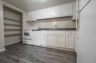 500 Umstead Dr - Photo 1 of 1
