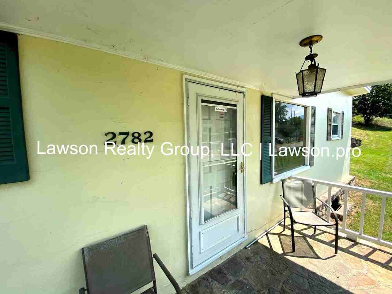 2782 Wildwood Rd - Photo 2 of 27