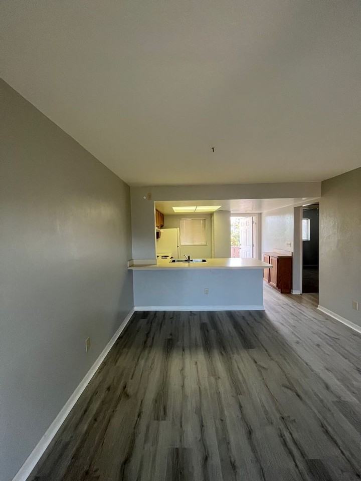 1101 2nd Ave N - Photo 5 of 11