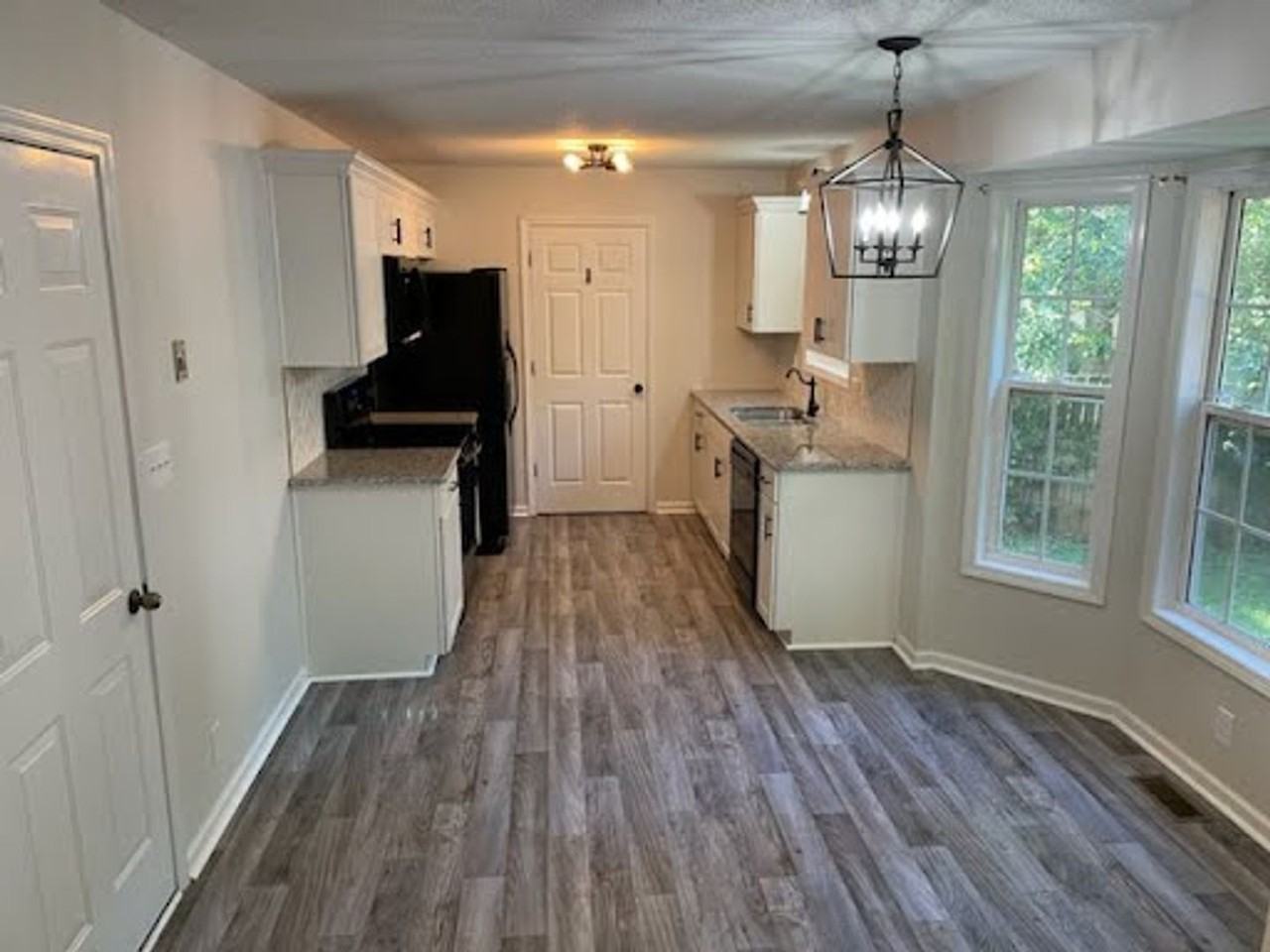 2492 Rafiki Drive - Photo 5 of 18