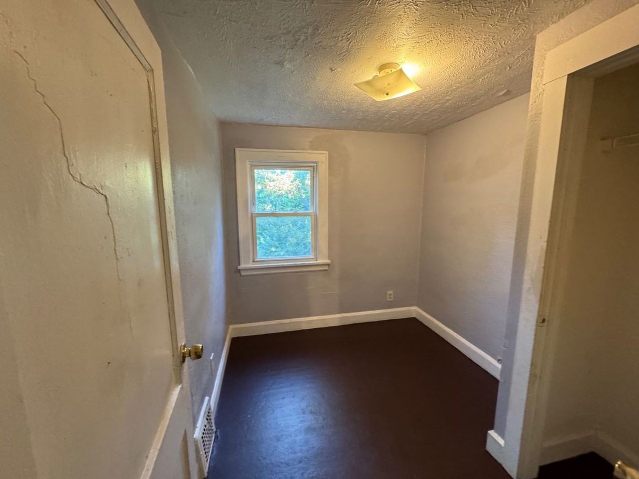 3919 E 99th St - Photo 6 of 26