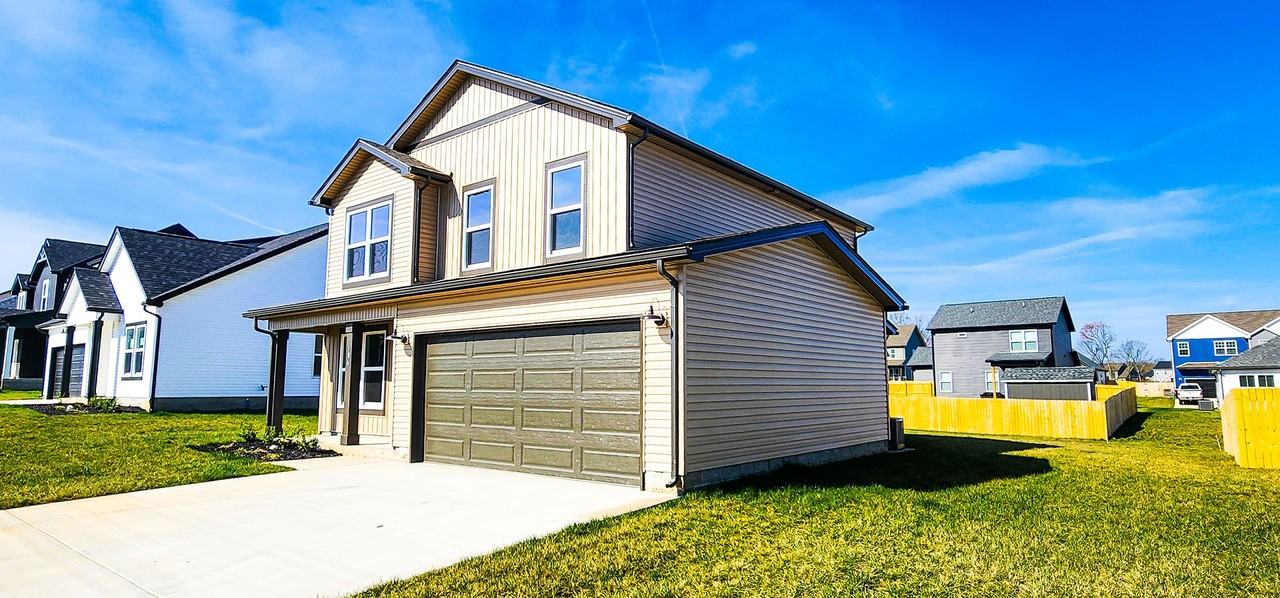 186 Monaghan Dr - Photo 3 of 42
