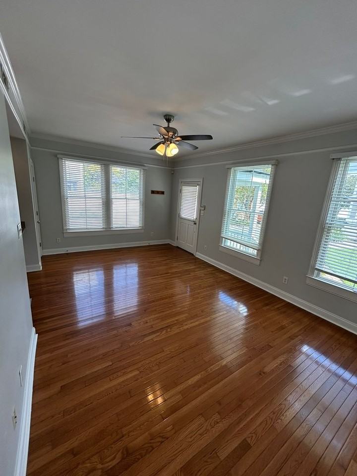 112 W 31st Ln - Photo 6 of 24