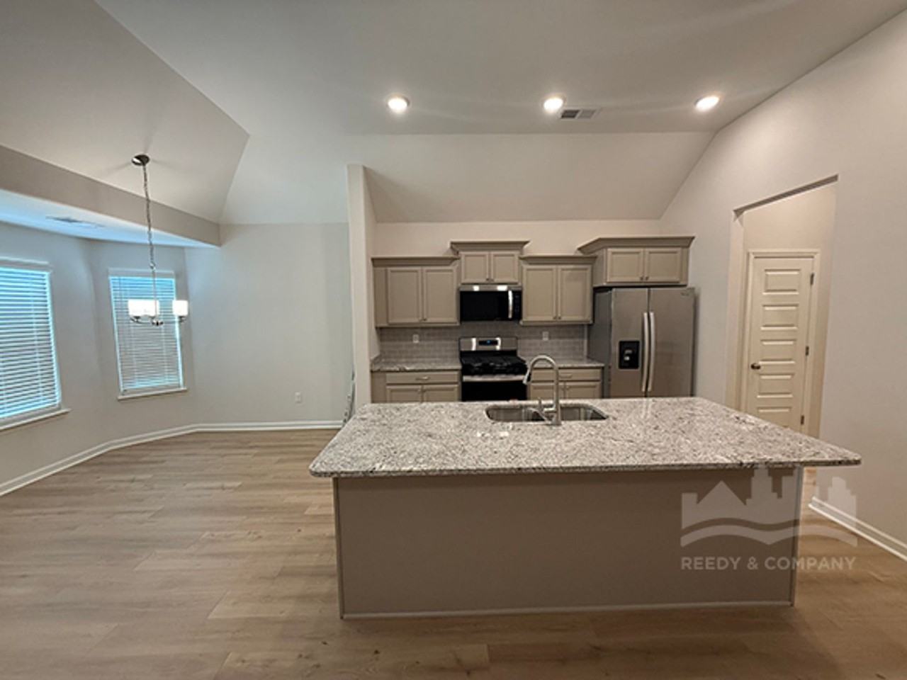 340 Chesnut Ridge Cv - Photo 5 of 23