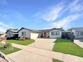 6347 Lake Arago Ave - Photo 1 of 1