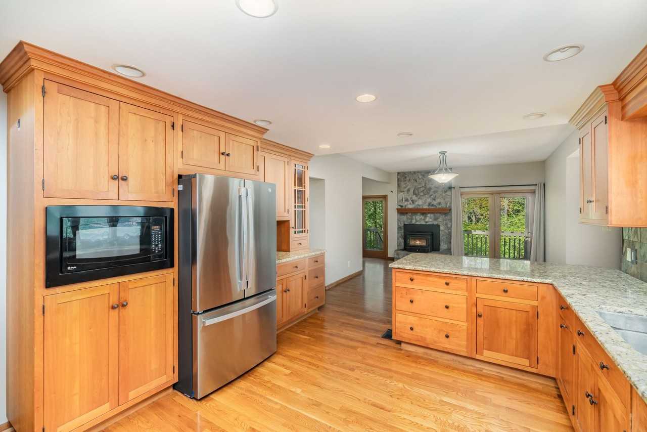 3533 Woodland Trail - Photo 5 of 33