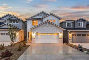 featured image of 278 W Broyhill St