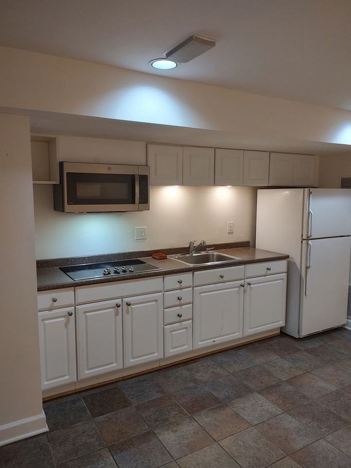 6529 Garden Grove Way - Photo 2 of 9