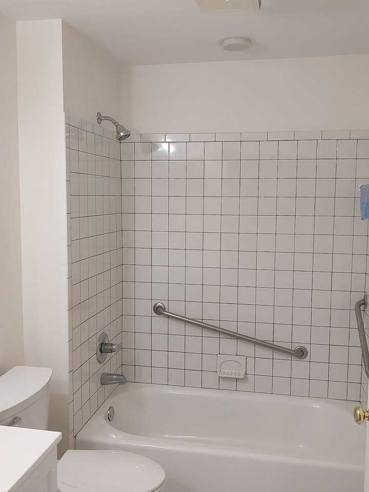 6529 Garden Grove Way - Photo 4 of 9