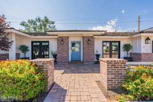 featured image of 6433 E Calle Camelia