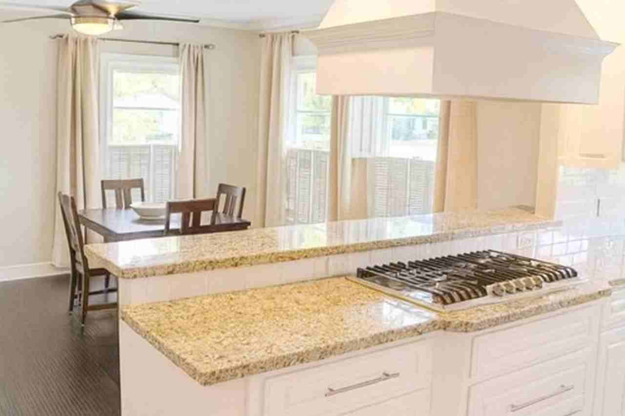 2490 Harrison Ave - Photo 6 of 12