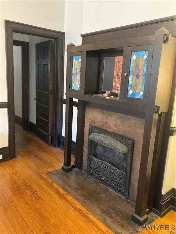 44 N Pearl St Apt 5 #5 - Photo 6 of 11