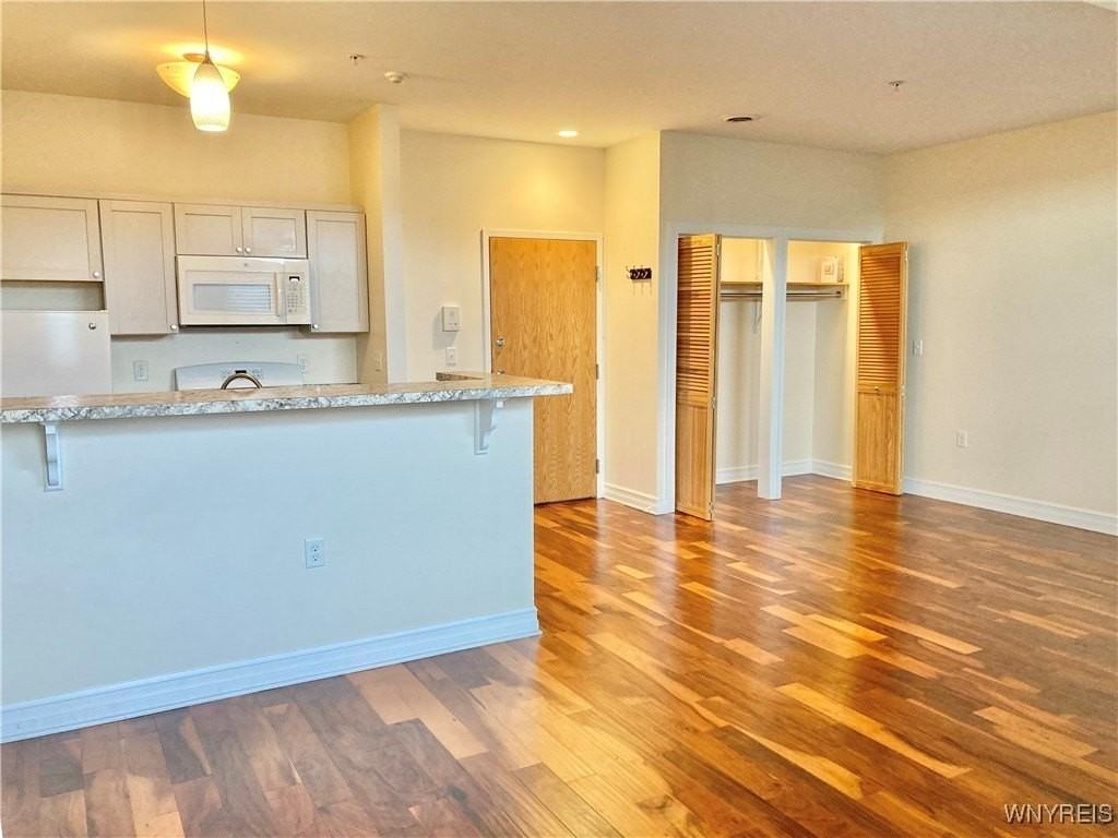 481 Franklin St Apt 10 #10 - Photo 2 of 11