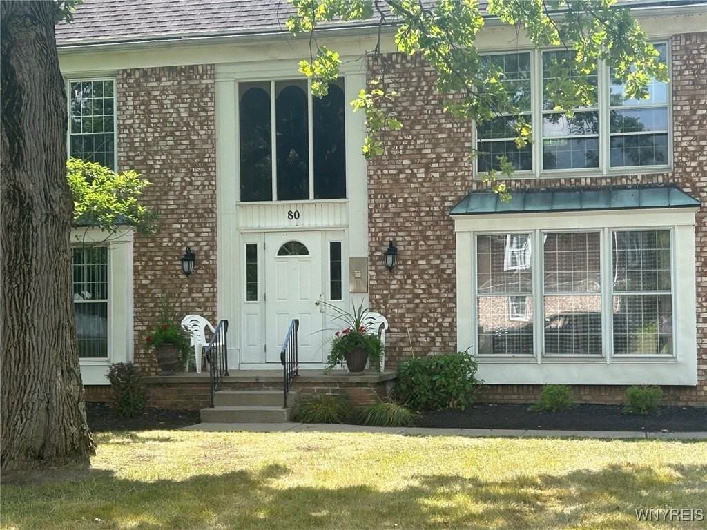 80 Carriage Drive #1 - Photo 3 of 13