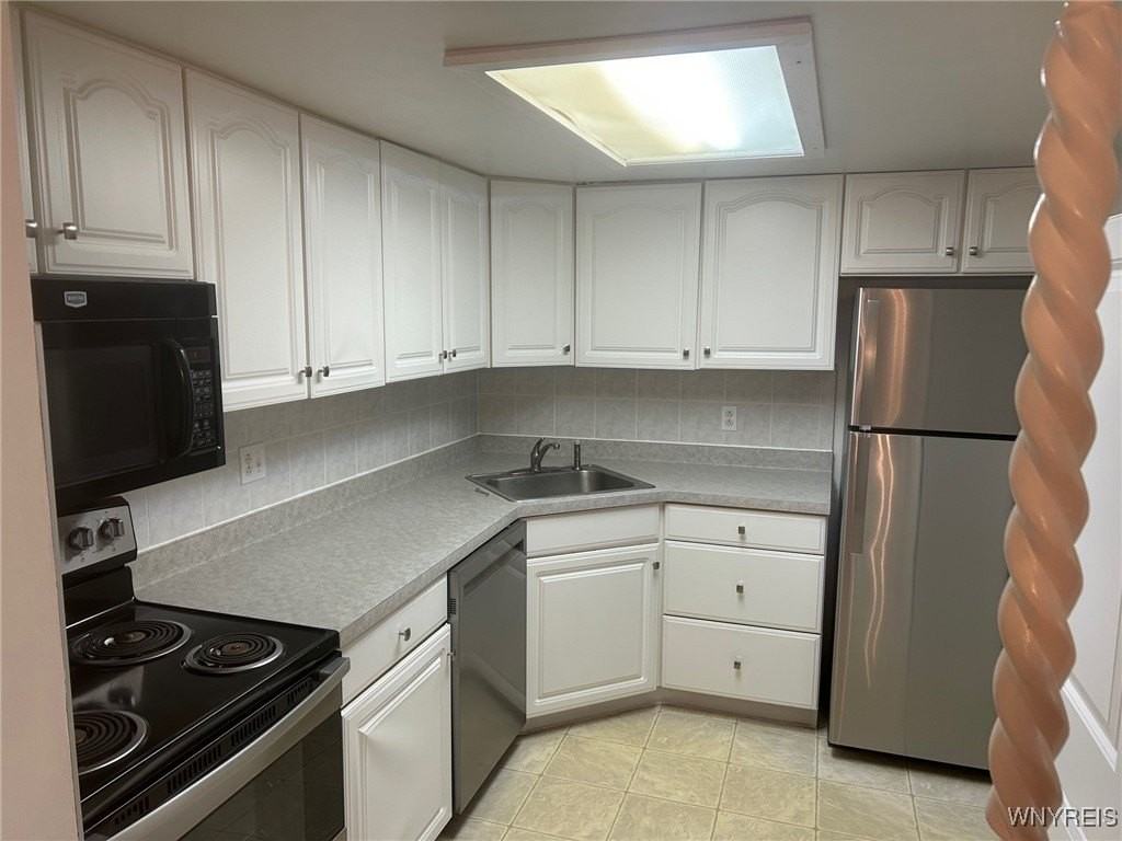 80 Carriage Drive #1 - Photo 7 of 13