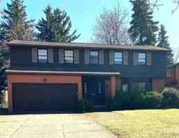 featured image of 11 Bradenham Pl