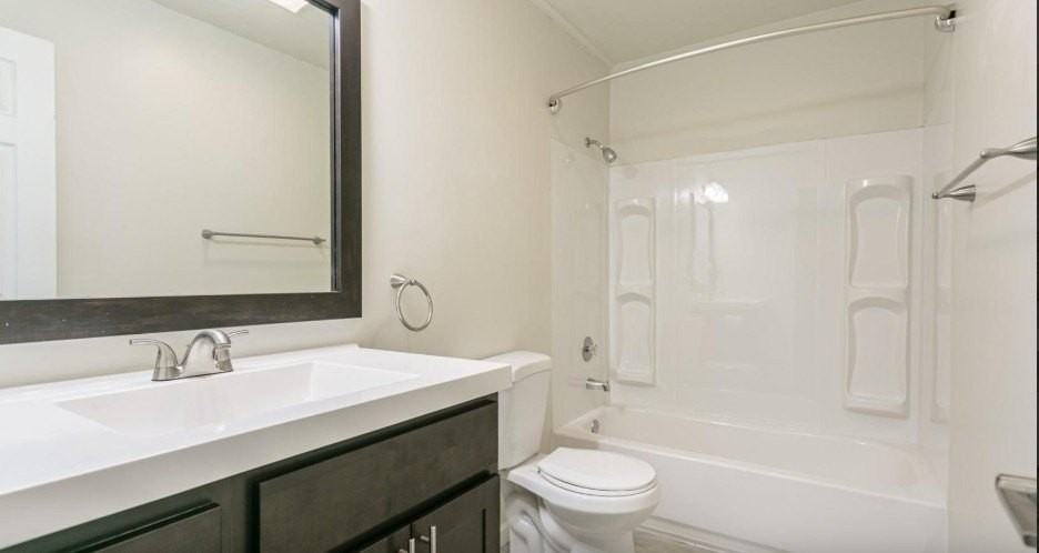 100 Graham Rd - Photo 6 of 10