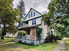 featured image of 352 E 2nd St