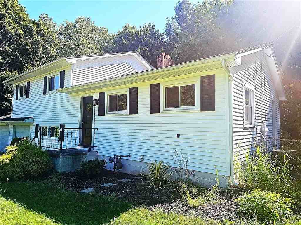 354 Marsh Rd - Photo 2 of 16