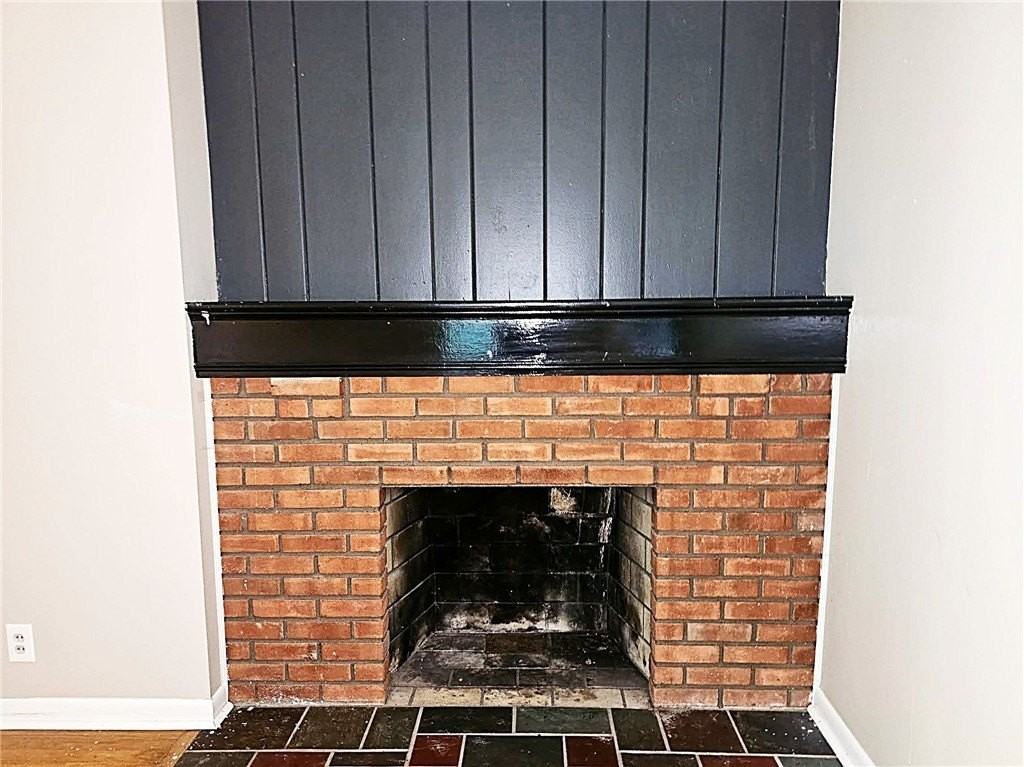 354 Marsh Rd - Photo 5 of 16