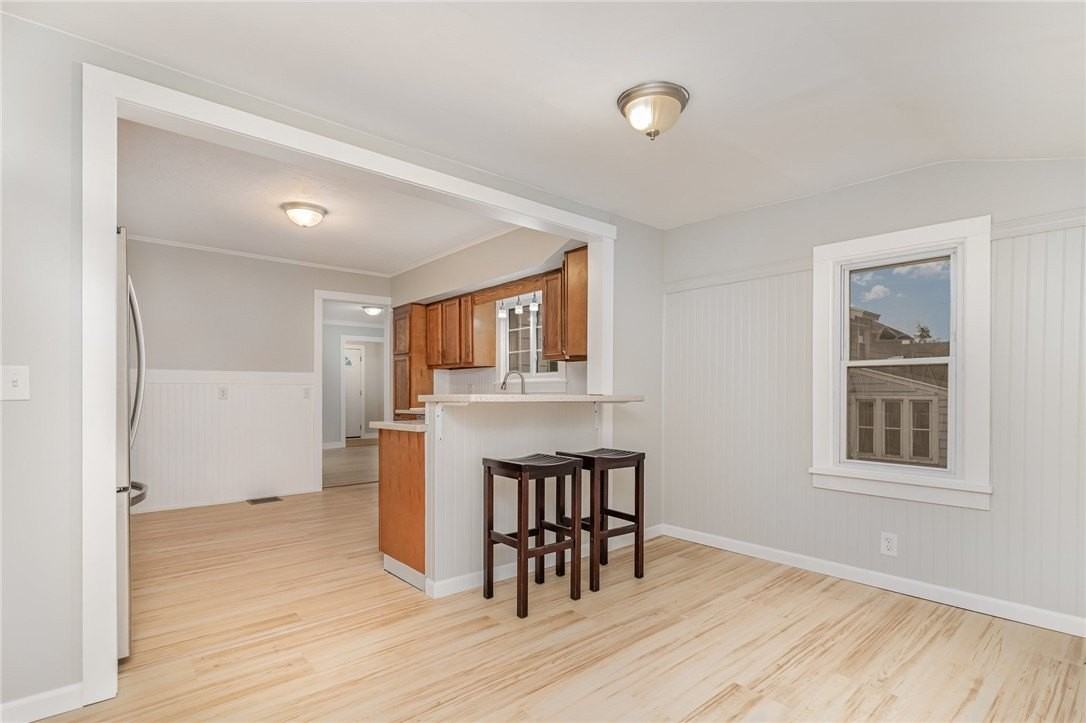 25 Summit St - Photo 7 of 24