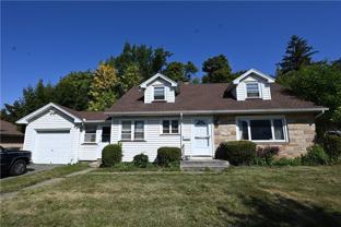 30 Redfern Dr - Photo 1 of 1