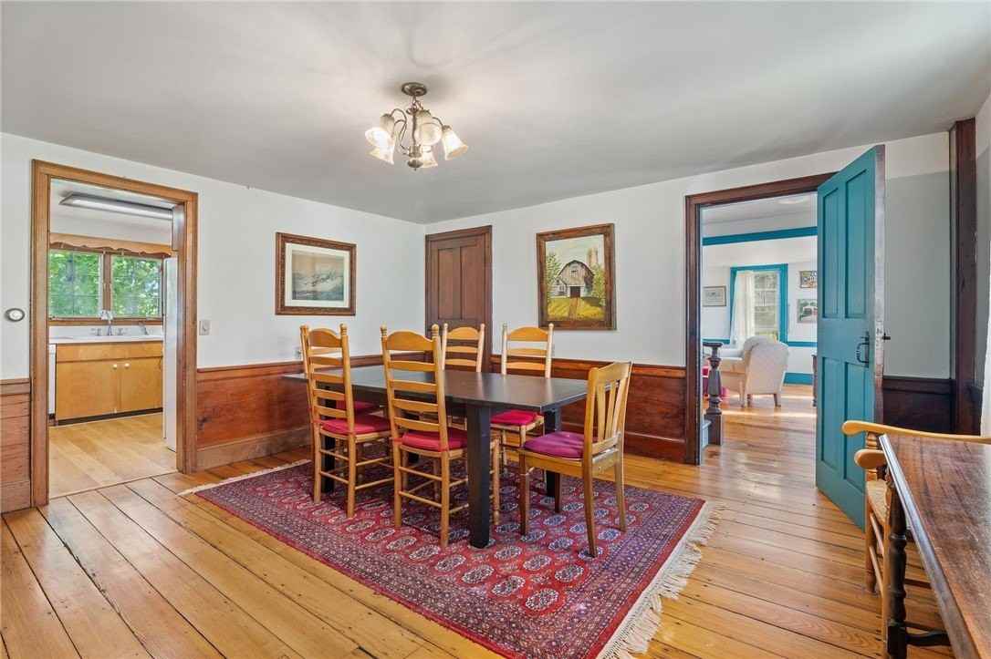 3040 Agard Rd - Photo 5 of 30