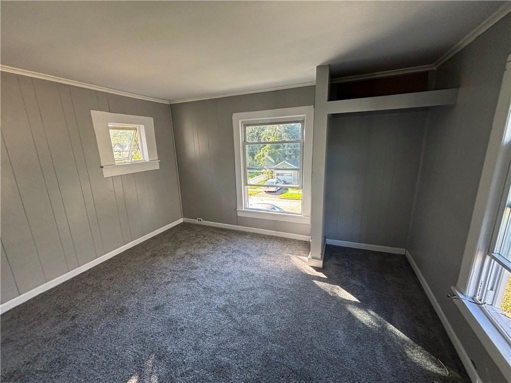 121 Sterling Street unit: Upstairs - Photo 6 of 9