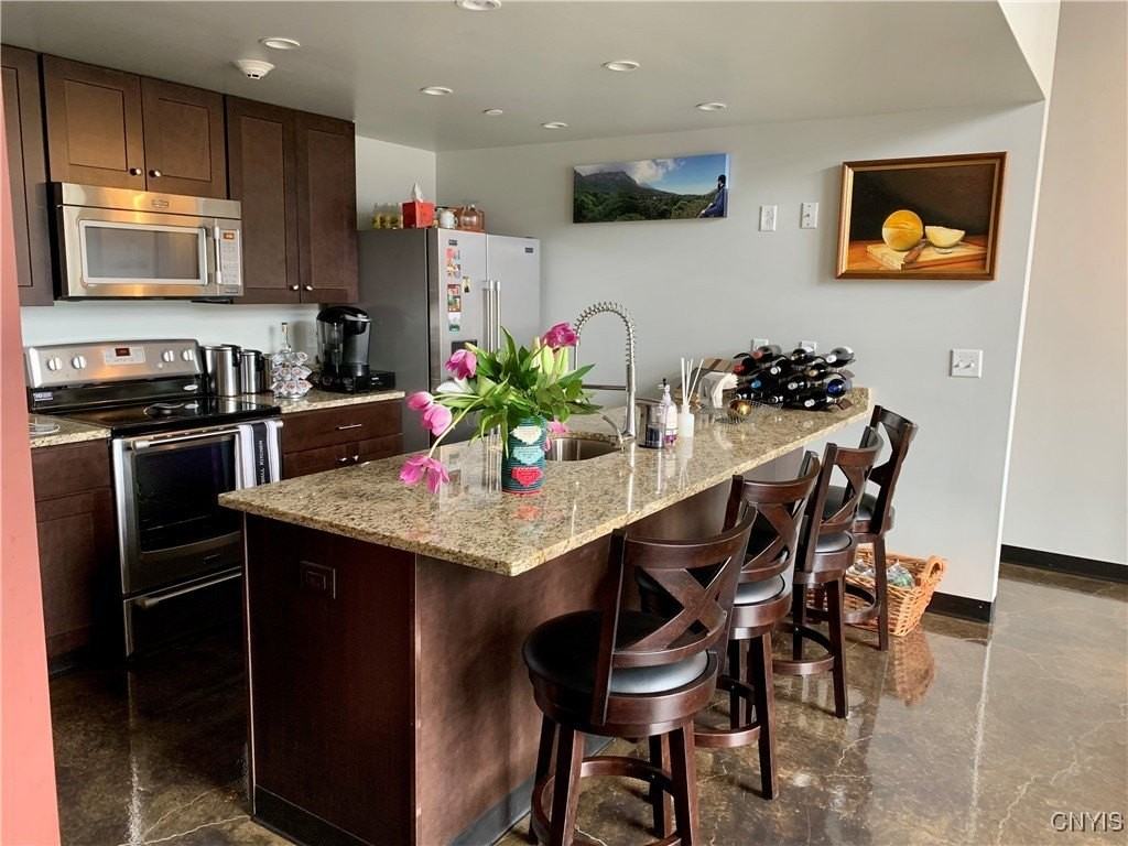 520 Seneca St Apt 304 #304 - Photo 3 of 24