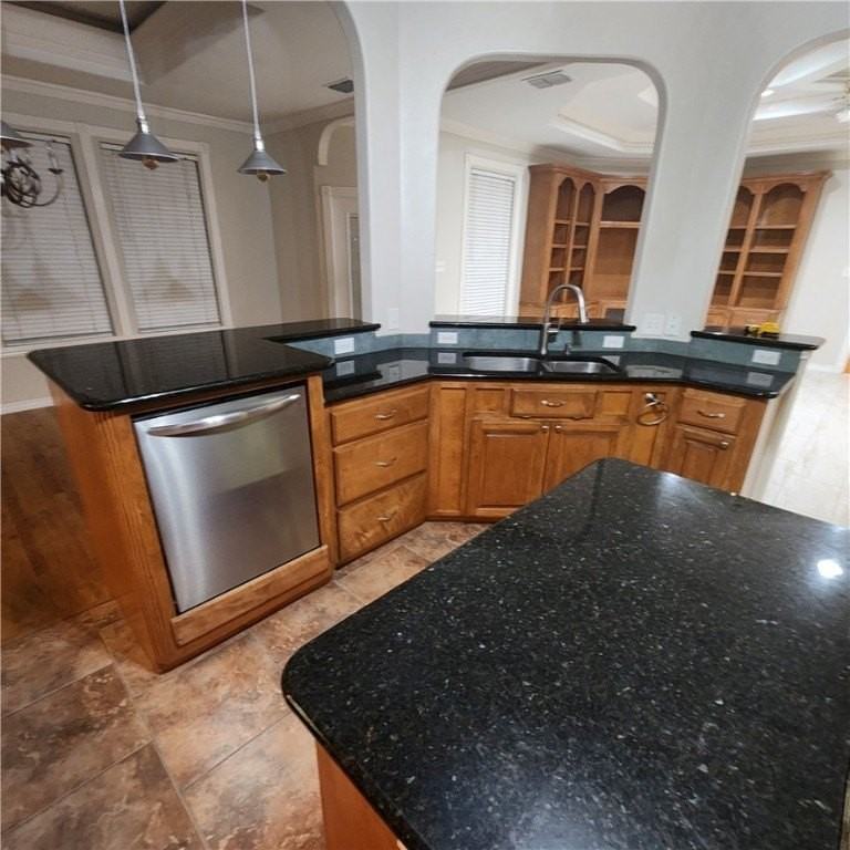 6806 King George Place - Photo 5 of 18