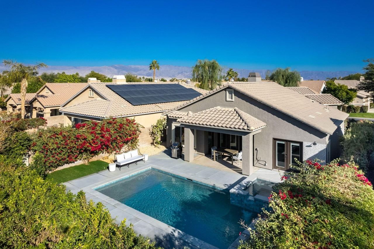 45809 Crosswater St - Photo 6 of 48