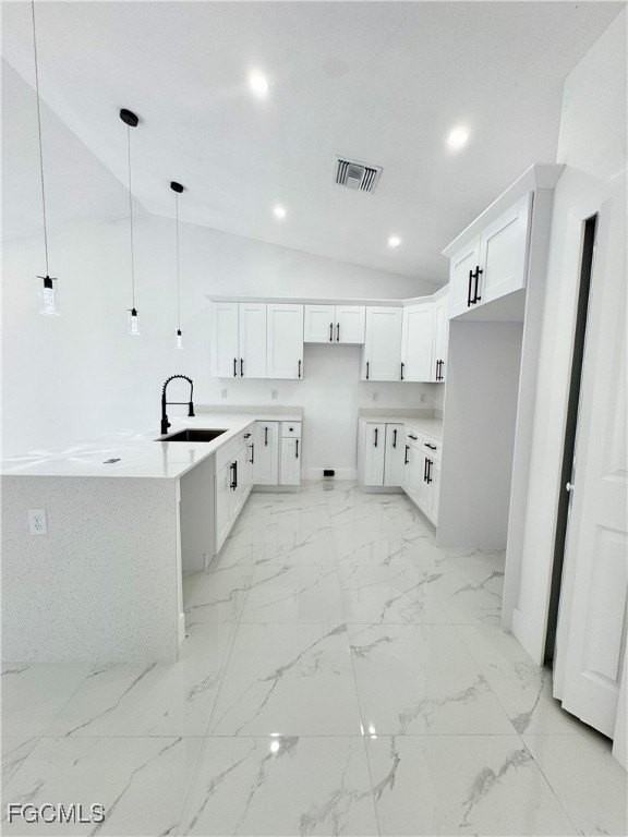 670 Chemstrand St E - Photo 6 of 34