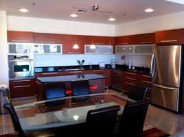 featured image of 900 Las Vegas Blvd S #716