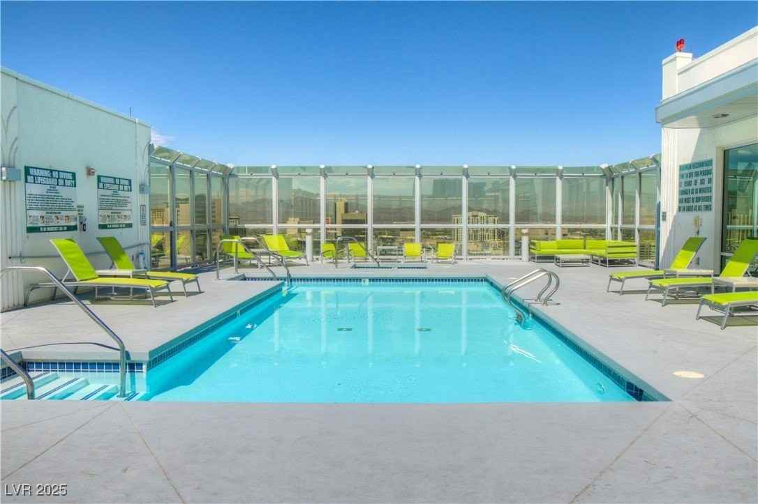 900 Las Vegas Blvd S #716 - Photo 6 of 14